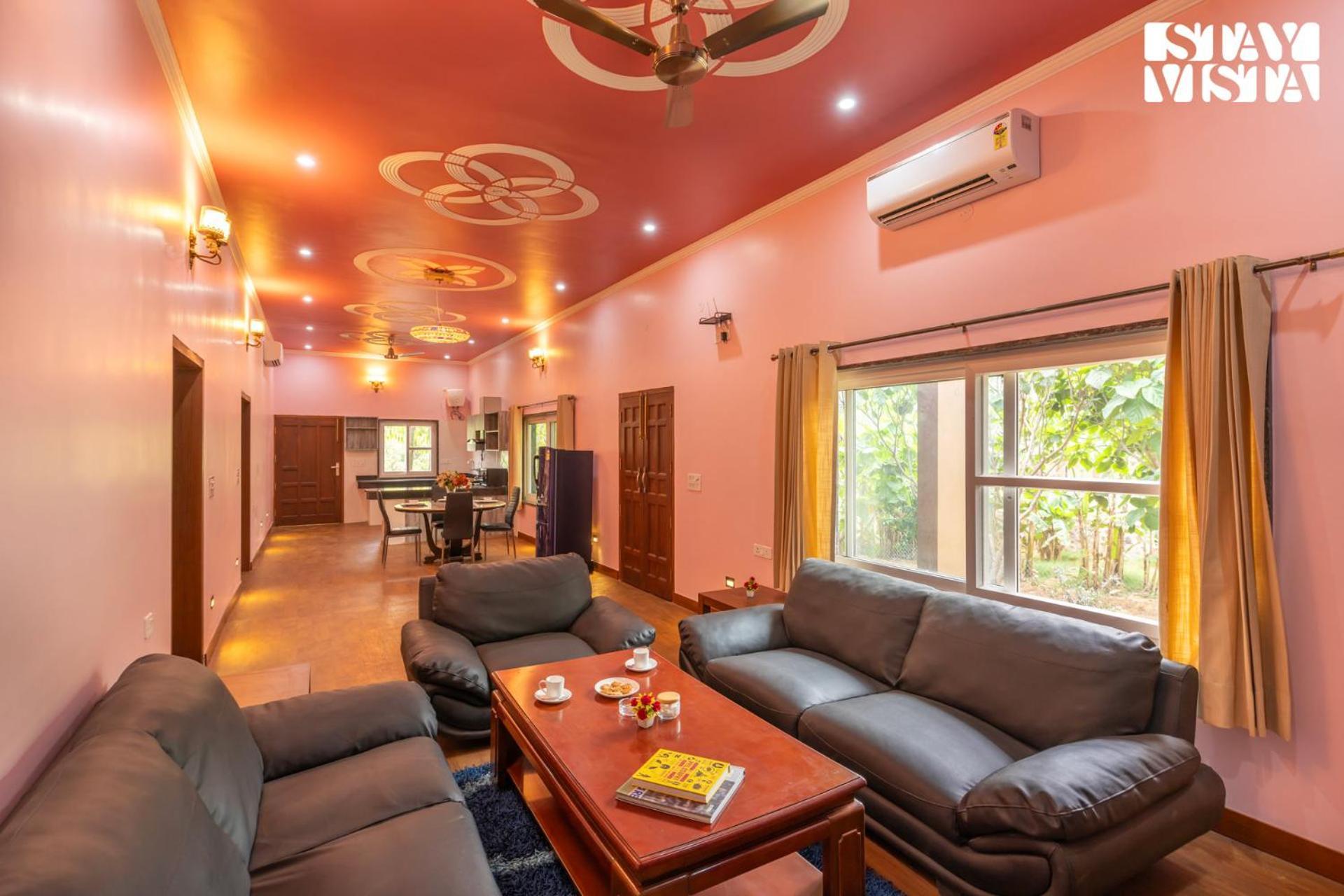 Stayvista At Maple Farms With Pool, Bbq & Bonfire Sohna Exterior photo